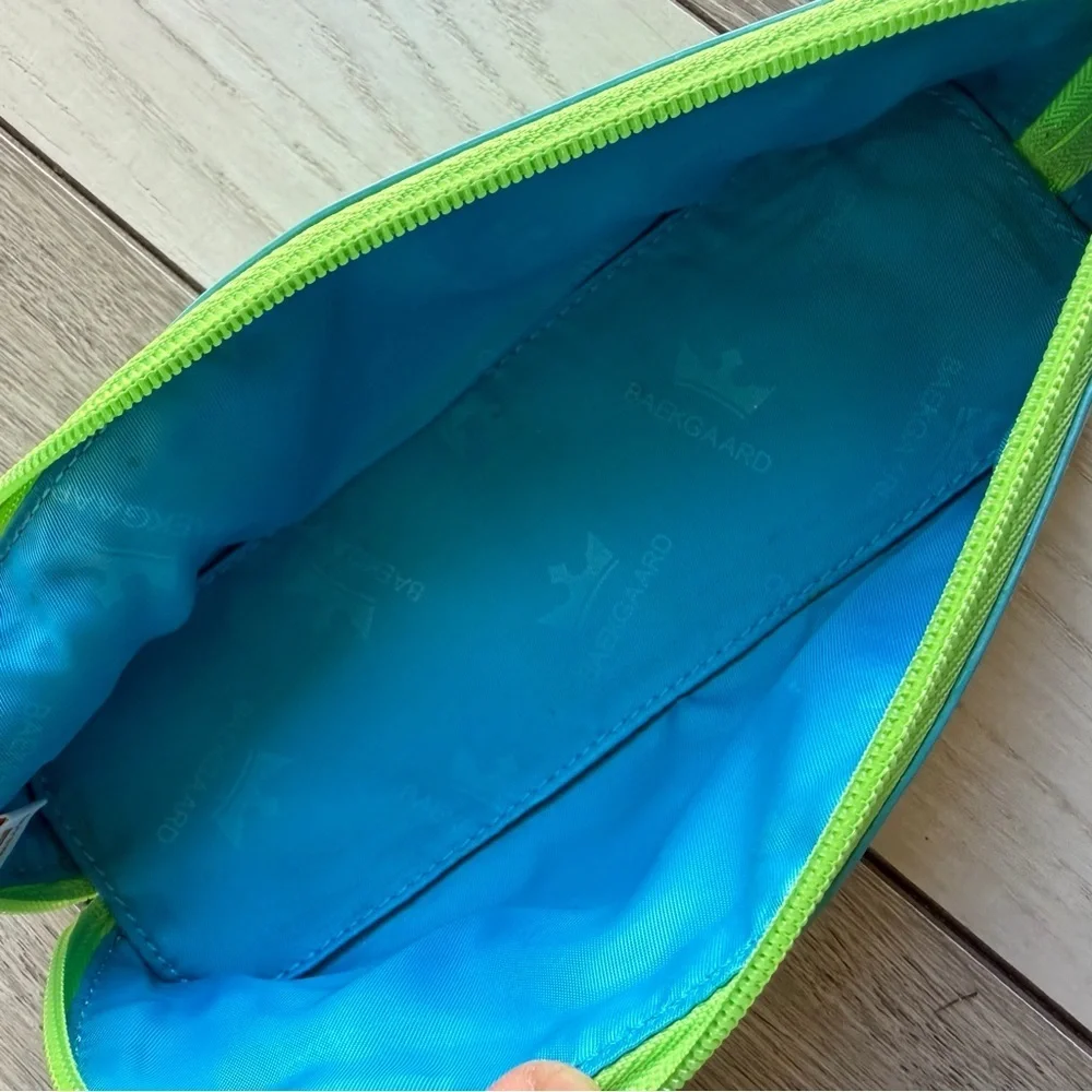 BAEKGAARD Green Leather Pencil Case/Makeup Bag.